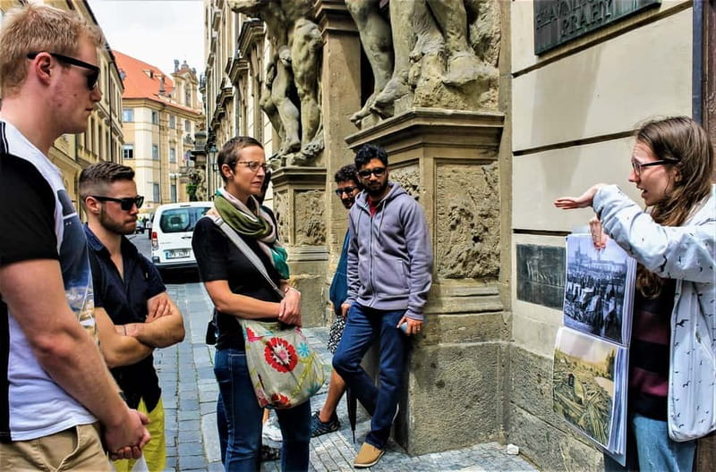Prague: Oldtown, Medieval Underground & Dungeon History Tour - The alchemy laboratory and the Golem story