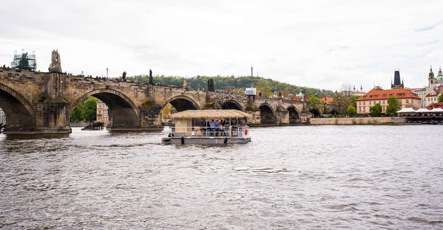 Prague: Party Tiki Boat Sightseeing Cruise with Drinks - Key points at a glance