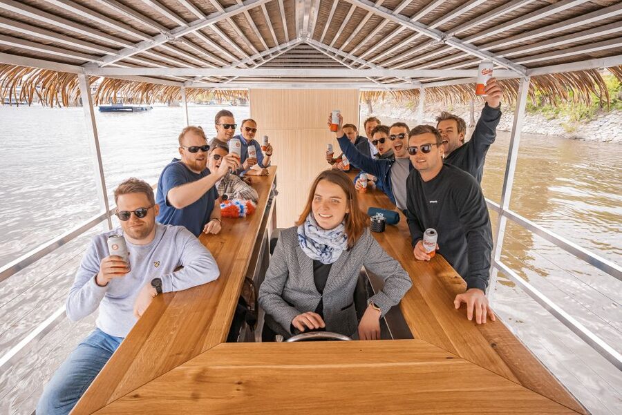 Prague: Party Tiki Boat Sightseeing Cruise with Drinks - FAQ
