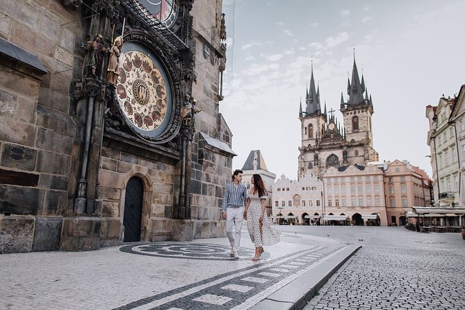 Prague Photo Walk Tour (Family, Couple, Solo) - Why this short Prague photo walk works