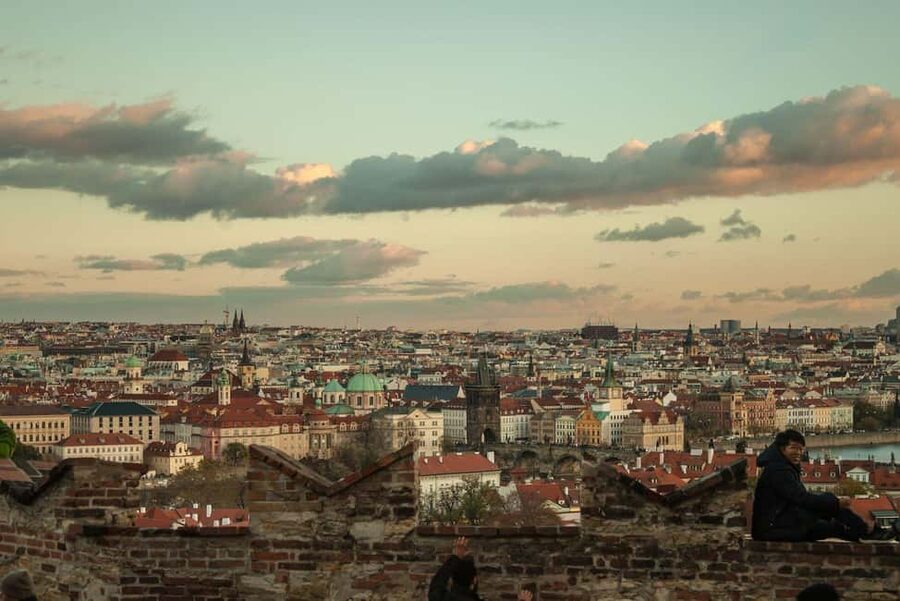Prague: Prague Castle & Charles Bridge – guided tour in German - The included tram ride up to Prague Castle