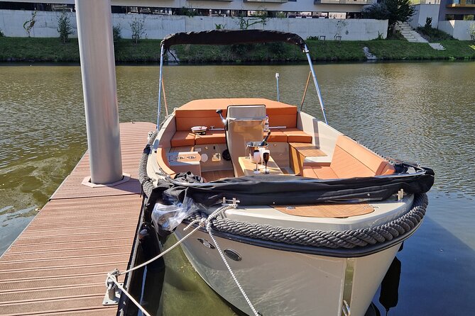Prague Private Boat Tour - 2 Hours - Who will get the most from this cruise