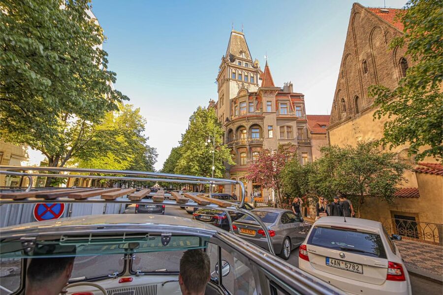 Prague: Private Sightseeing Tour in original VW Samba bus - Is $170 good value for your group?
