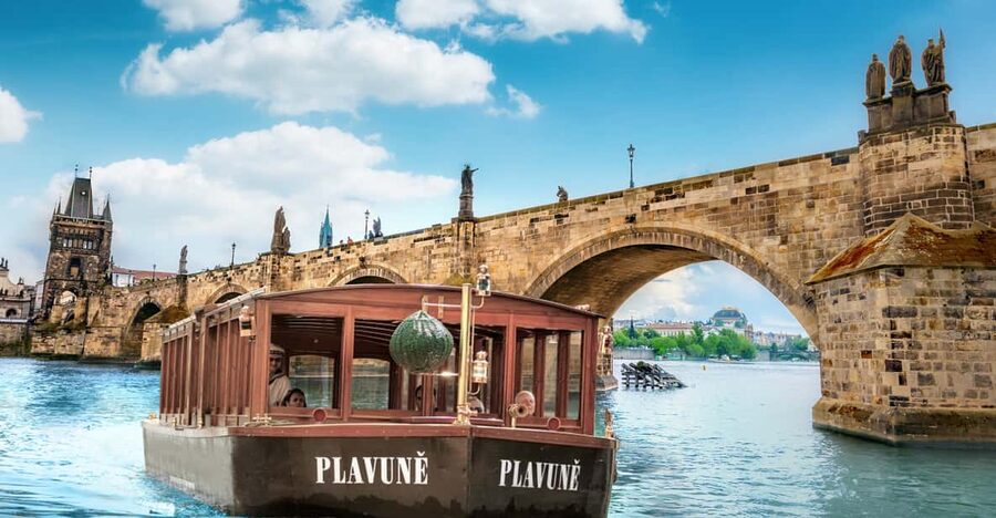 Prague: River Cruise, Charles Bridge Museum, & Walking Tour - Charles Bridge and the Mala Strana walk
