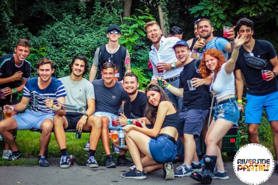 Prague Riverside Parties Tour - The wall art project and a chance to leave your mark