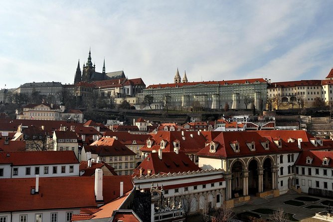 Prague's charming old places tour in Russian language - Nový svět, the route’s best surprise