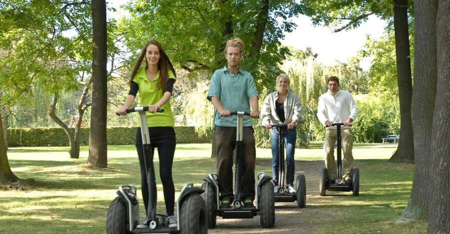 Prague: Segway Sightseeing Live-Guided Tour - Key points at a glance