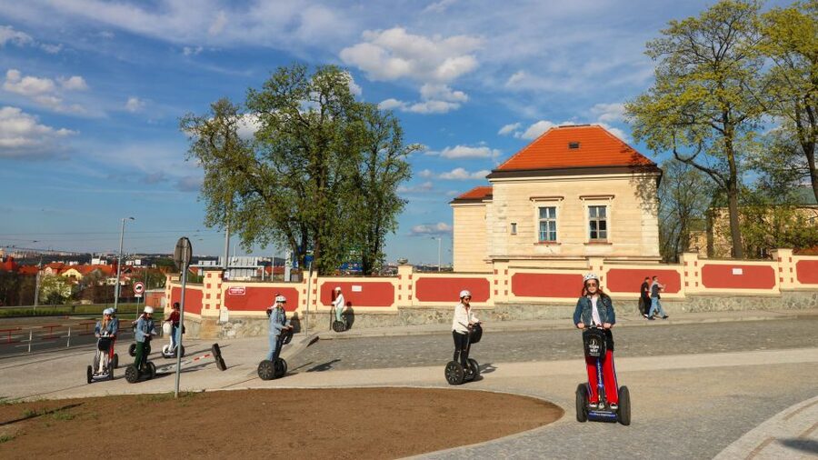 Prague: Segway Sightseeing Live-Guided Tour - What the guides add to the ride
