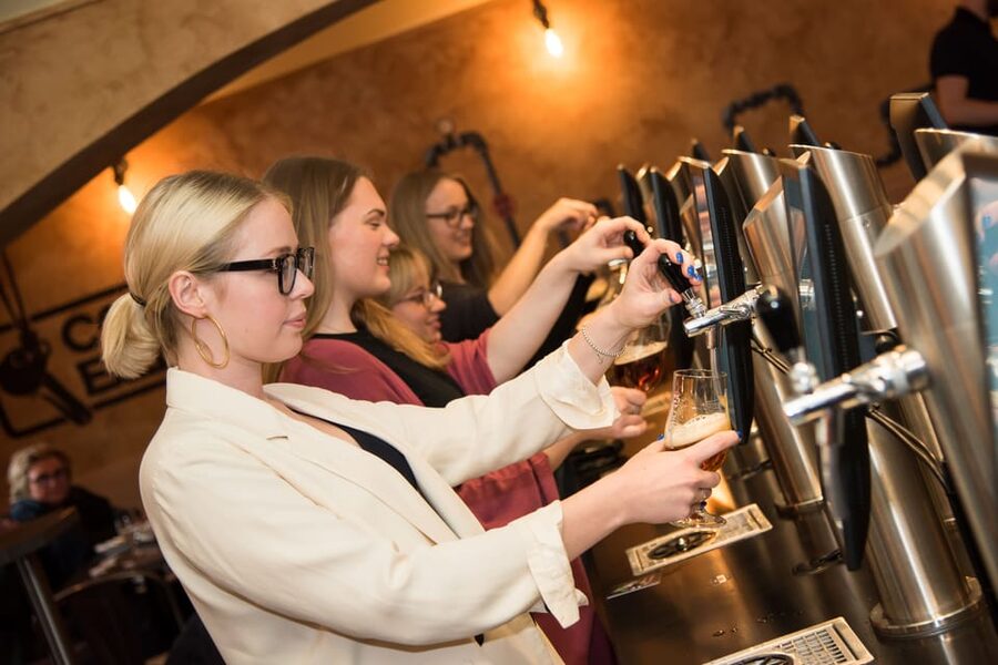 Prague: Self-Pour Czech Beer-Tasting Experience - Getting good value from the $24 price