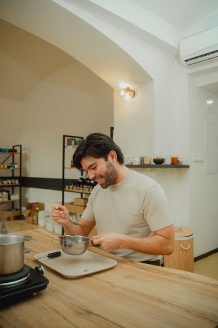 Prague: Soy Candle-Making Workshop - Decorating a candle that feels personal
