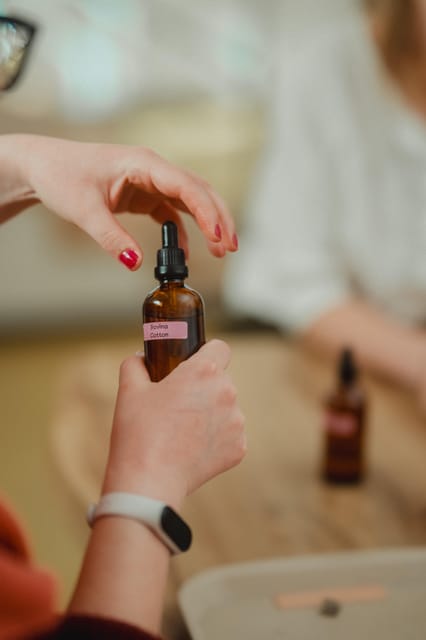 Prague: Soy Candle-Making Workshop - A self-guided format with help nearby