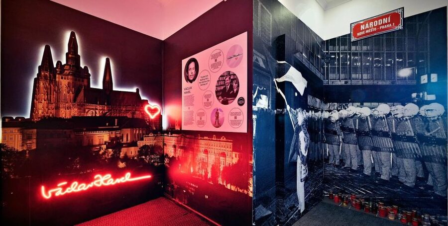 Prague: Story of Prague Immersive Museum Experience - Finding the museum beside Charles Bridge