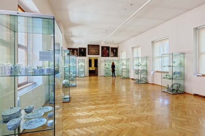 Prague Super Saver: Lobkowicz Palace Concert plus Lobkowicz Palace Museum Entrance Ticket - How the $38.62 price holds up