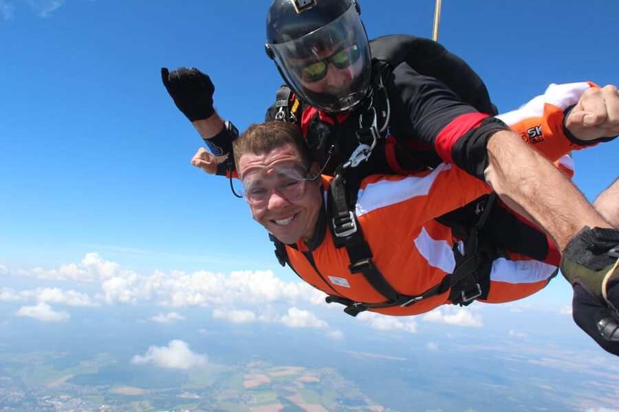 Prague: Tandem Skydiving 14,000ft over Prague with Transfers - One minute of free fall