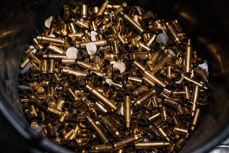 Prague: Target Gun Shooting Experience with Hotel Pickup - Who should book this experience?