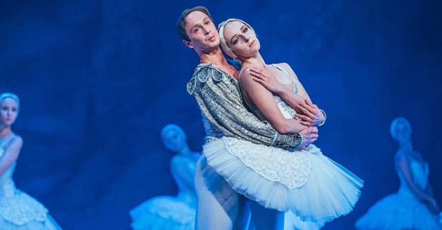 Prague: The Best of Swan Lake Ballet Tickets - Divadlo Broadway: A Theatre Inside an Arcade