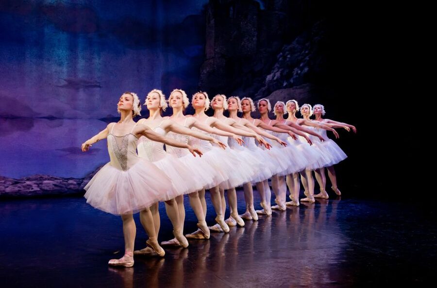 Prague: The Best of Swan Lake Ballet Tickets - How the Evening Unfolds