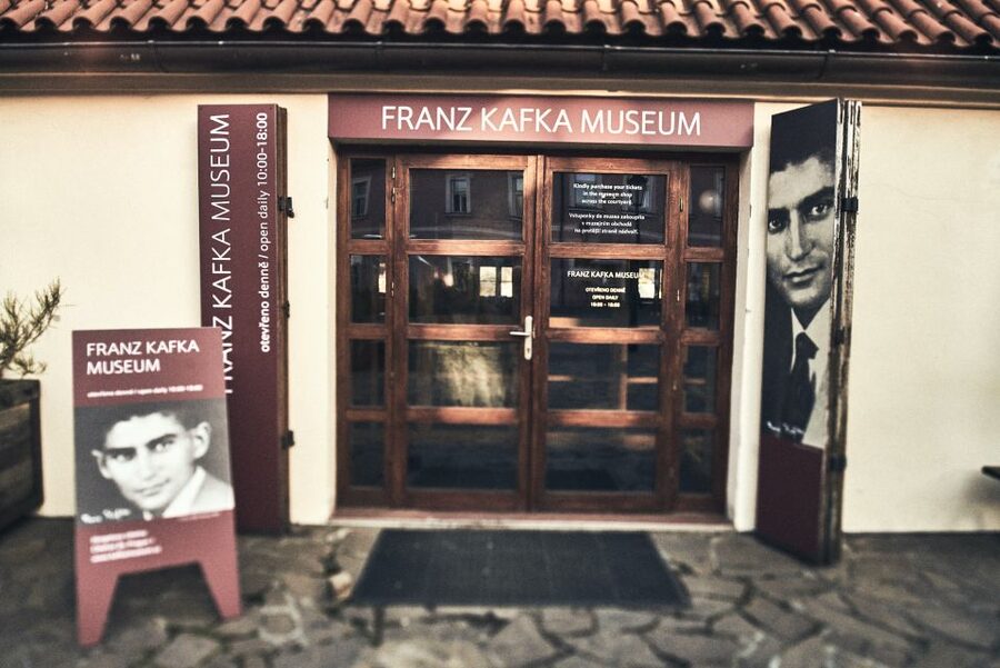 Prague: Tickets for the Franz Kafka Museum - Meeting the Guide Under the Yellow Umbrella