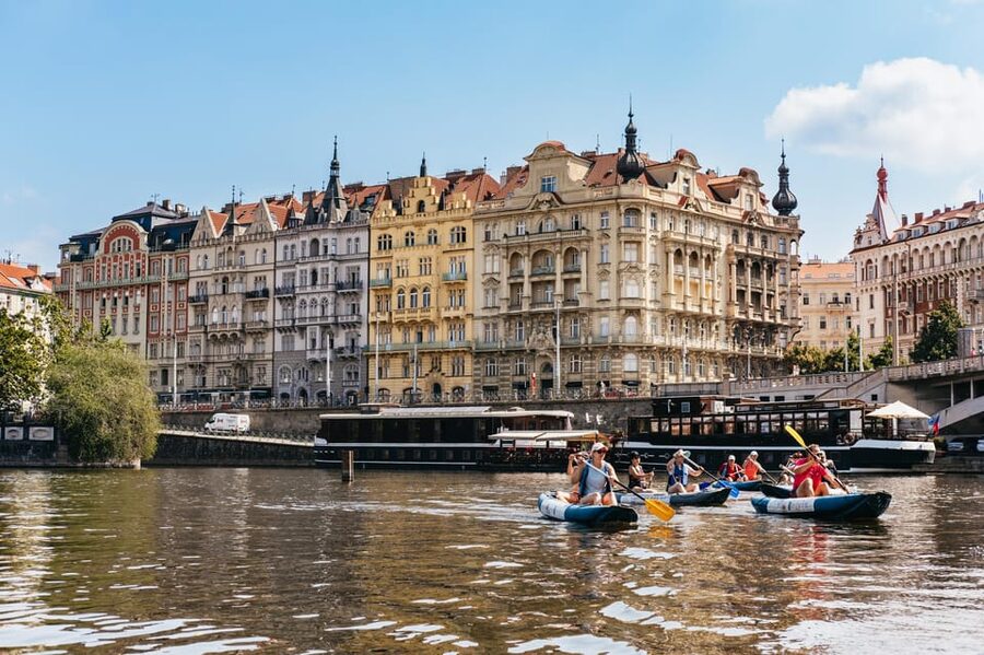 Prague: Vltava River Guided Canoeing Tour - Key points at a glance