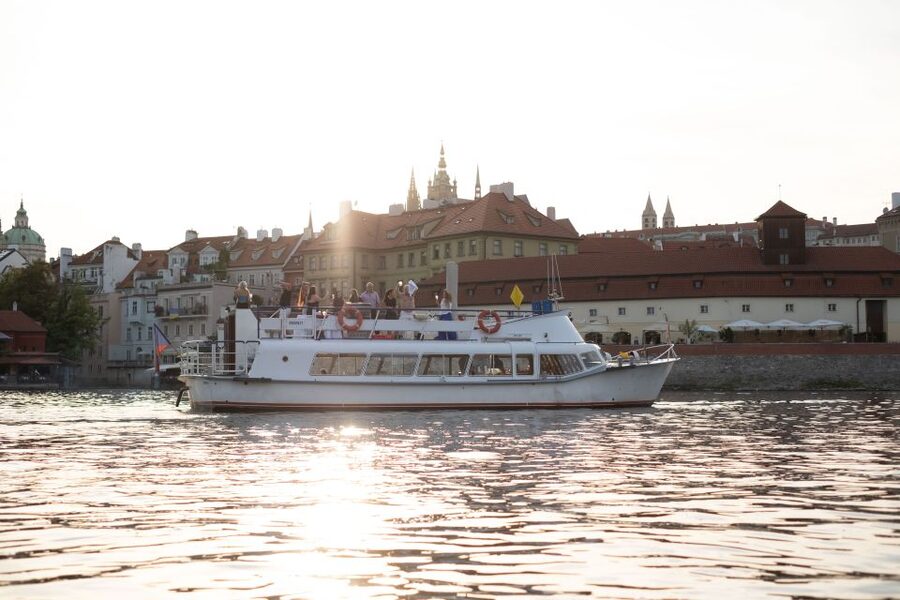 Prague: Vltava River Private Boat Party with Drinks - A private party on Prague’s main river