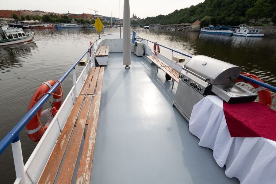 Prague: Vltava River Private Boat Party with Drinks - The value of the $51 price