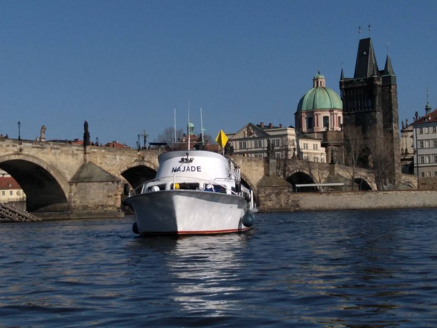 Prague: Vltava River Private Boat Party with Drinks - Who will enjoy this cruise most?