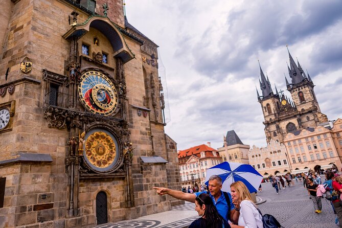 Prague Walking Tour of Old Town, Charles Bridge and Prague Castle - Meeting at Maiselova 5 in Old Town