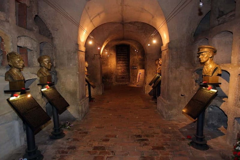 Prague: WWII Tour with Local Historian SMALL GROUP - Why Prague’s WWII story feels so immediate