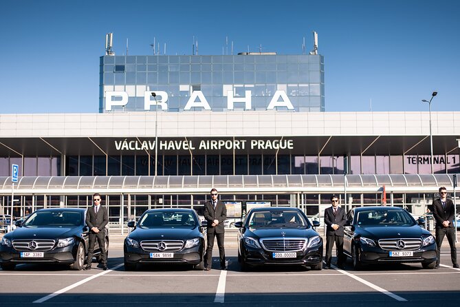 Private Arrival Transfer: Prague Airport - Booking details that affect the experience