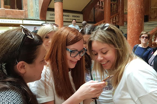 Private city discovery tour - A Historical Treasure Hunt - Families, couples, and work groups