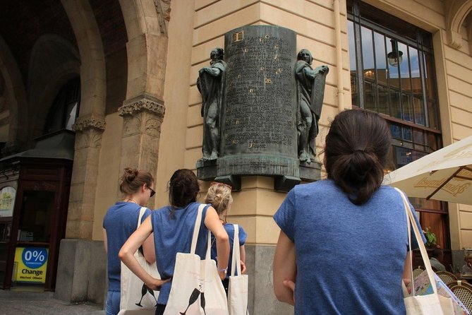 Private city discovery tour - A Historical Treasure Hunt - Weather, language, and practical comfort