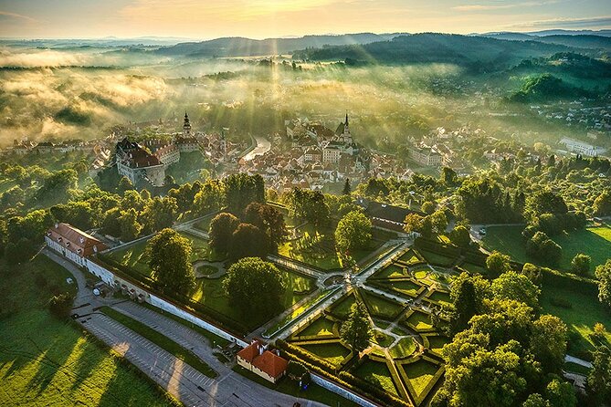 Private Day Trip from Prague to Cesky Krumlov - Price, inclusions, and the cancellation window