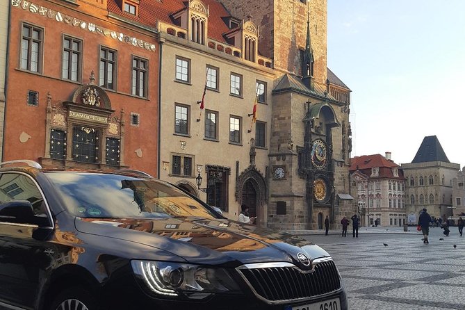 Private Half-Day Sightseeing Tour in Prague - Charles Bridge, Strahov, and the short-stop problem