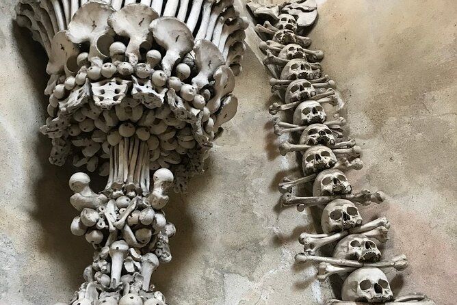 Private Half Day Trip from Prague to Bone Church - Comparing two very different cathedrals