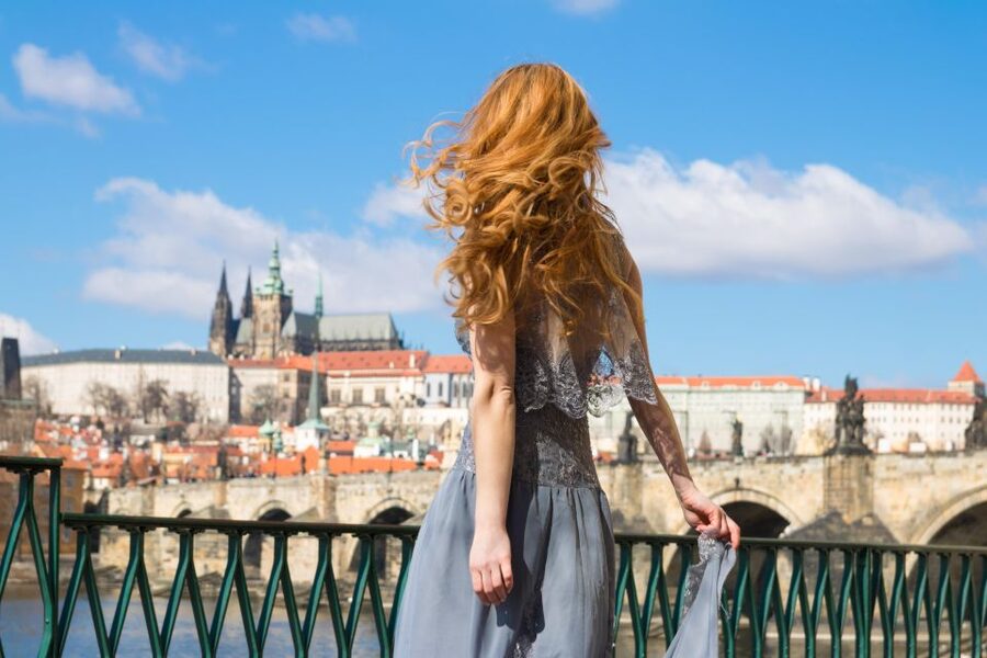 Private photoshoot in Prague - Old Town for atmosphere and variety