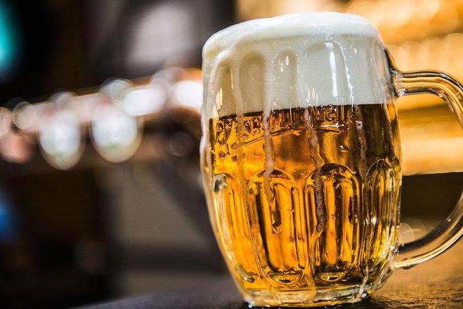 Private Pilsner brewery trip with Chateau and farm cheese tasting - Why this Prague day trip feels different