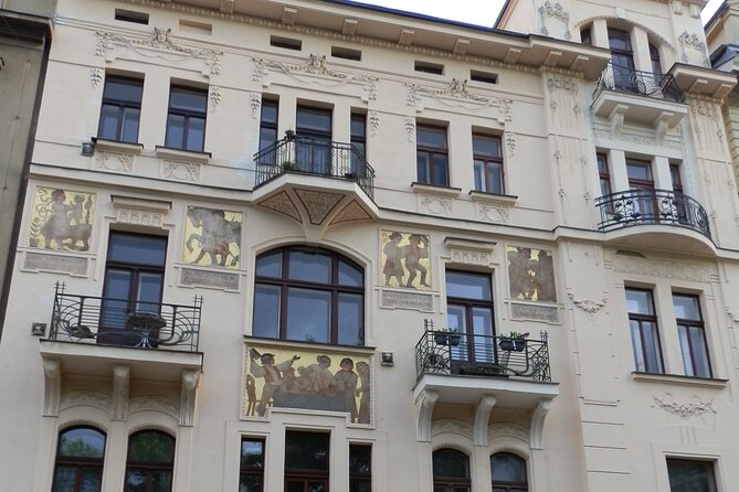 Private Prague Art Nouveau and Cubism Walking Tour - Municipal House, Prague’s grand Art Nouveau statement
