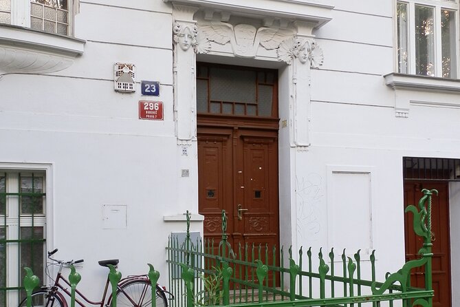 Private Prague Art Nouveau and Cubism Walking Tour - Wenceslas Square and Vodičkova