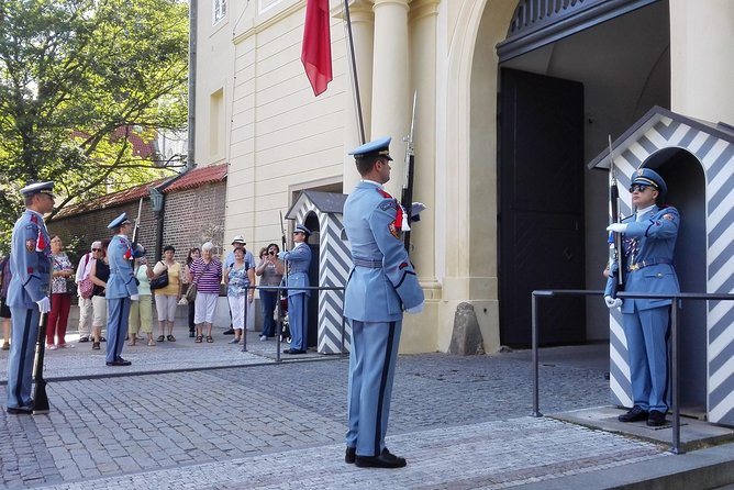 Private Prague Castle Tour with a Czech Guide, meet up at hotel - Guides, questions, and control over the pace