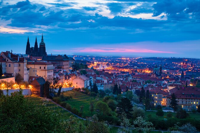 Private Prague Tour - Crossing Charles Bridge
