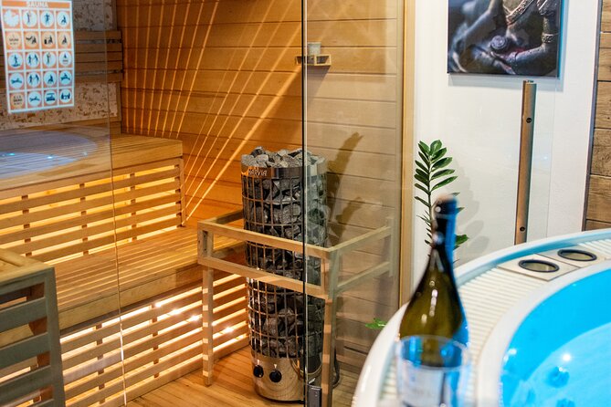 Private Spa with Jacuzzi and Sauna - BLACK ZONE - What is included beyond the jacuzzi