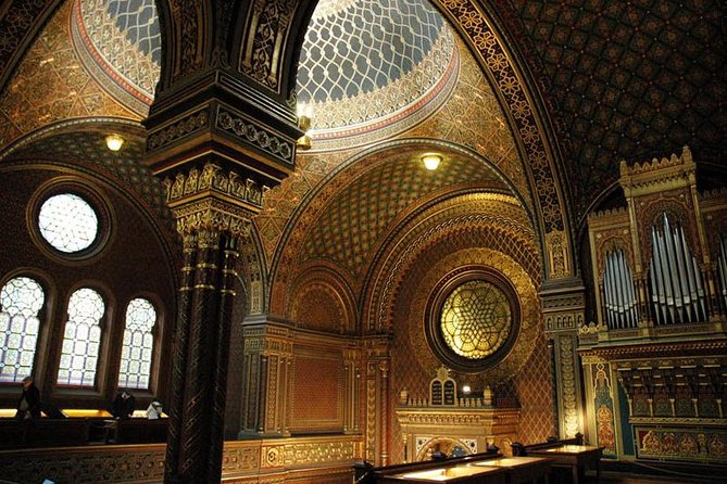 Private Stories of Jewish Prague Walking Tour - Pinkas Synagogue and the names of the Shoah
