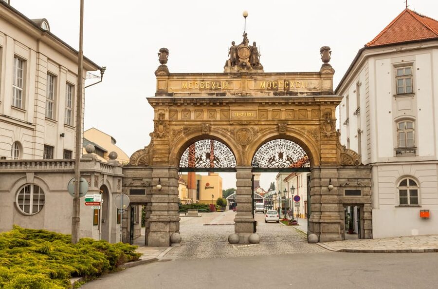 Private Tour to Pilsner Urquell from Prague - Should you book the Pilsner Urquell private tour?