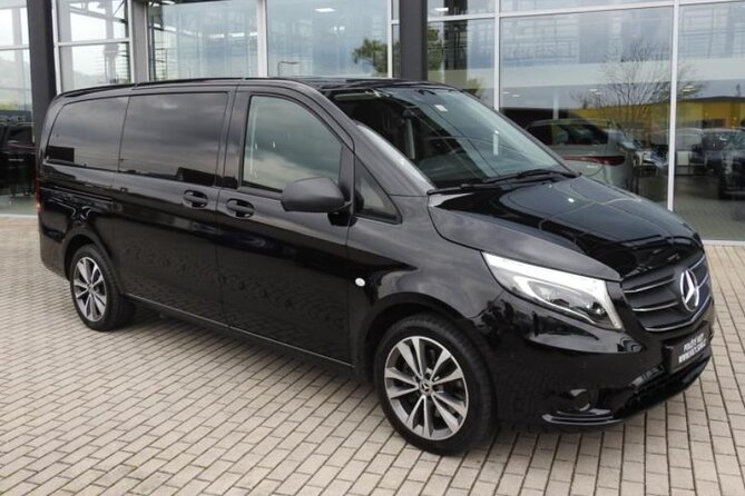 Private Transfer from Prague Airport to Prague City Hotels 1 - 7 pax - Should you book this Prague airport transfer?