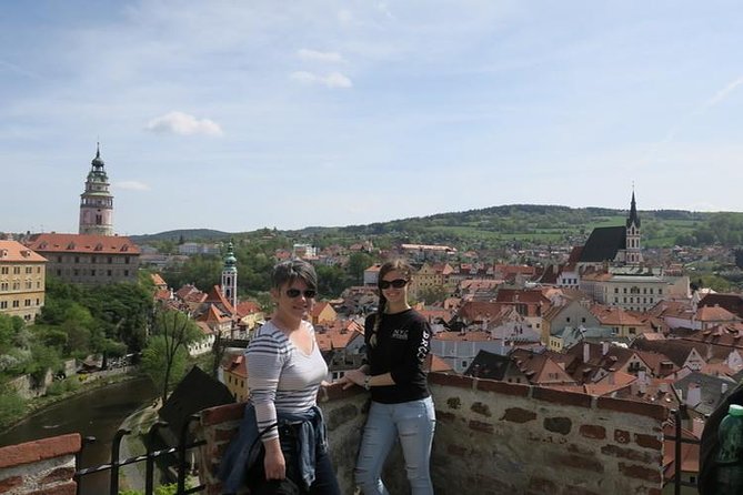 Private transfer in a Sanitized Car Prague to Vienna with 2h stop Cesky Krumlov - What the Prague pickup is like