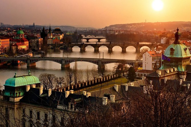 Private walking tour and Boat cruise Best of Prague - Key points at a glance