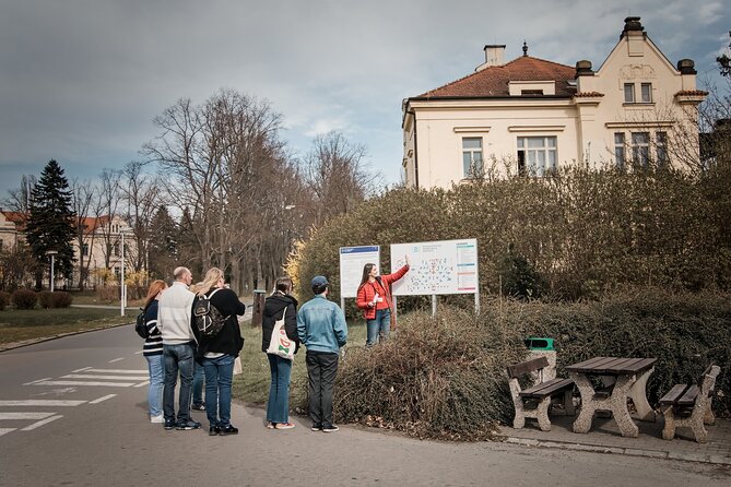 Psychiatric Hospital & Abandoned Cemetery - Why Bohnice is unlike a standard Prague tour