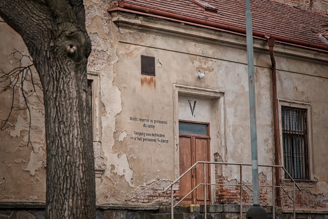 Psychiatric Hospital & Abandoned Cemetery - Booking, cancellation, and practical planning