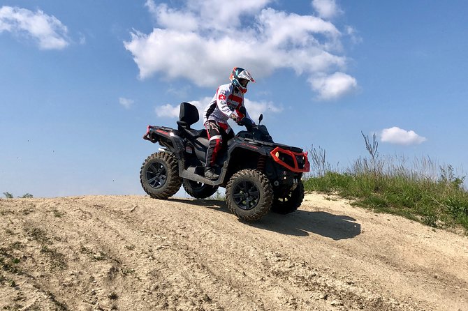Quad ride adventure Prague - One hour of riding, with no built-in break