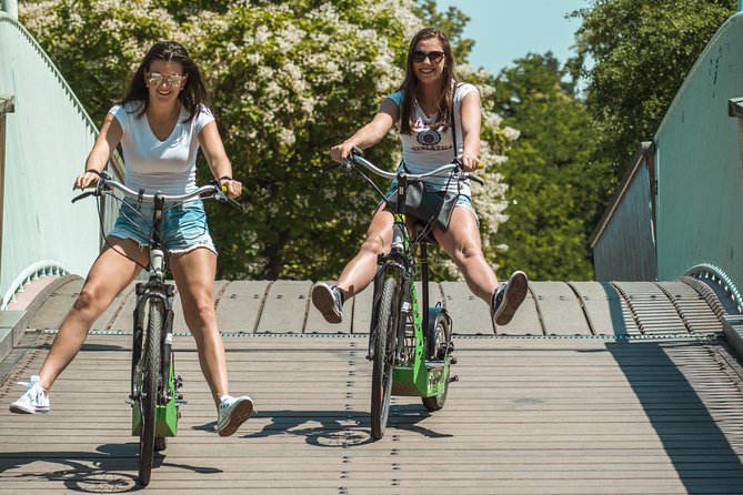 Rent your E-Scooter Hugo Bike in Prague! - Practical details that can shape your day
